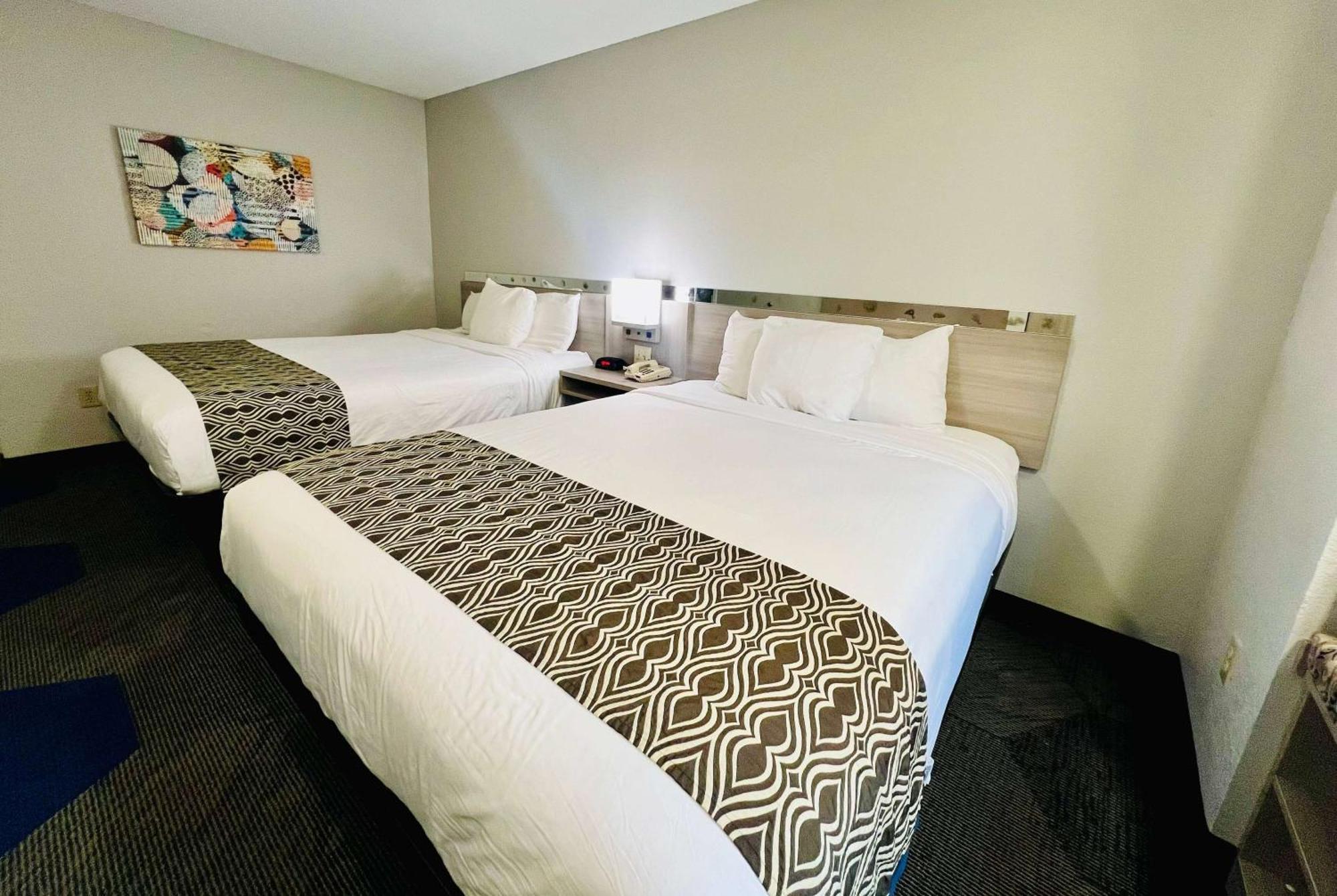 Microtel Inn Georgetown - Lexington North Exteriér fotografie
