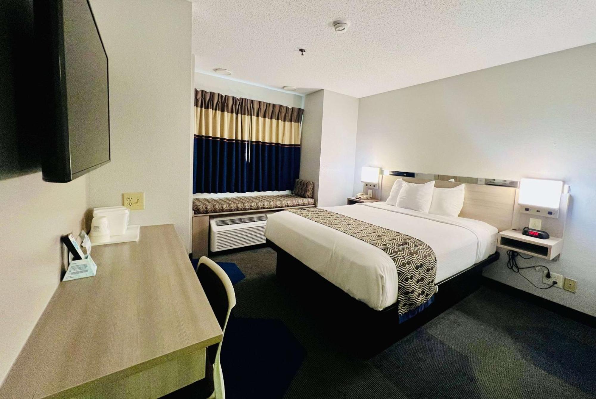 Microtel Inn Georgetown - Lexington North Exteriér fotografie
